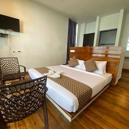 Hill Monk- Dazzling Vega Hotel วากามอน ภายนอก รูปภาพ